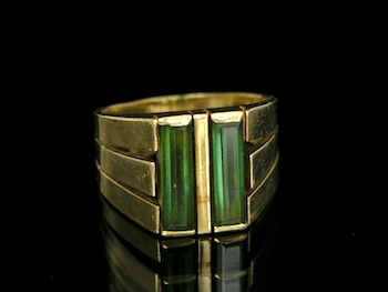 Appraisal: A Tourmaline and Gold Ring k yellow gold ring set