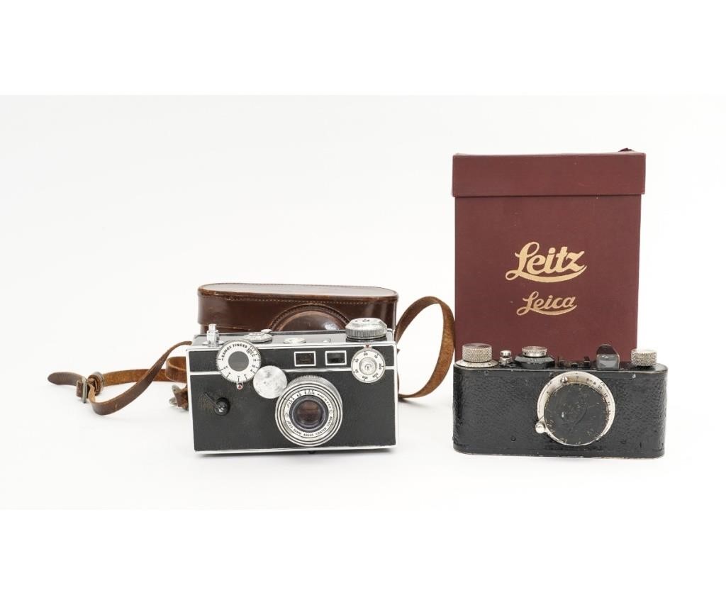 Appraisal: Leica German camera with Leitz Elmar lens in original leather