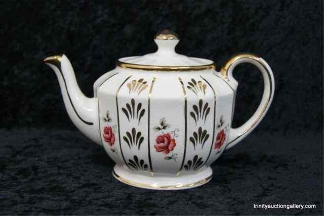 Appraisal: Vintage Price Kensington Tea Pot w LidProduced in England by