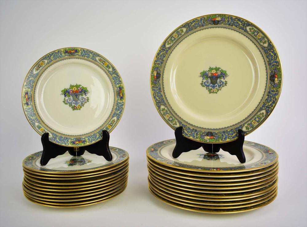 Appraisal: TWENTY-FOUR LENNOX DINNER LUNCHEON PORCELAIN PLATESModern In the Autumn Pattern