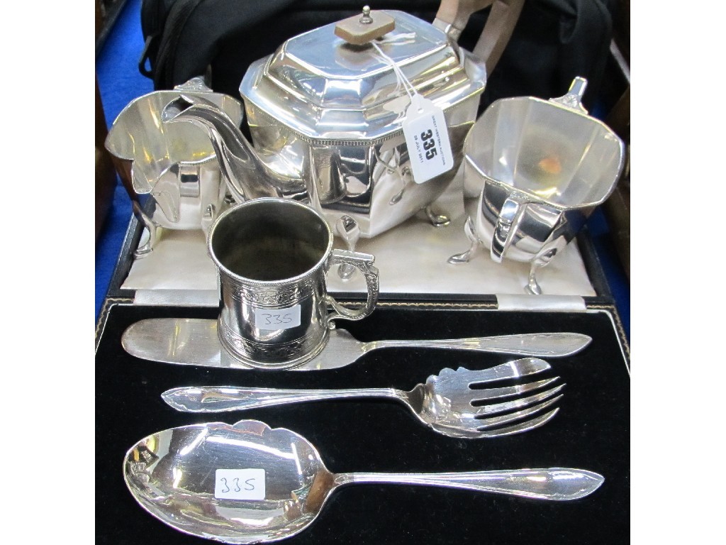 Appraisal: Lot comprising three piece EP tea service tankard cased servers