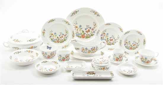 Appraisal: An English Porcelain Dinner Service for Twelve Aynsley in the