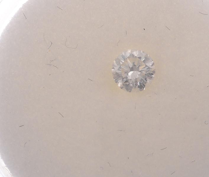 Appraisal: A LOOSE ROUND BRILLIANT CUT DIAMOND WEIGHING APPROXIMATELY CTS A