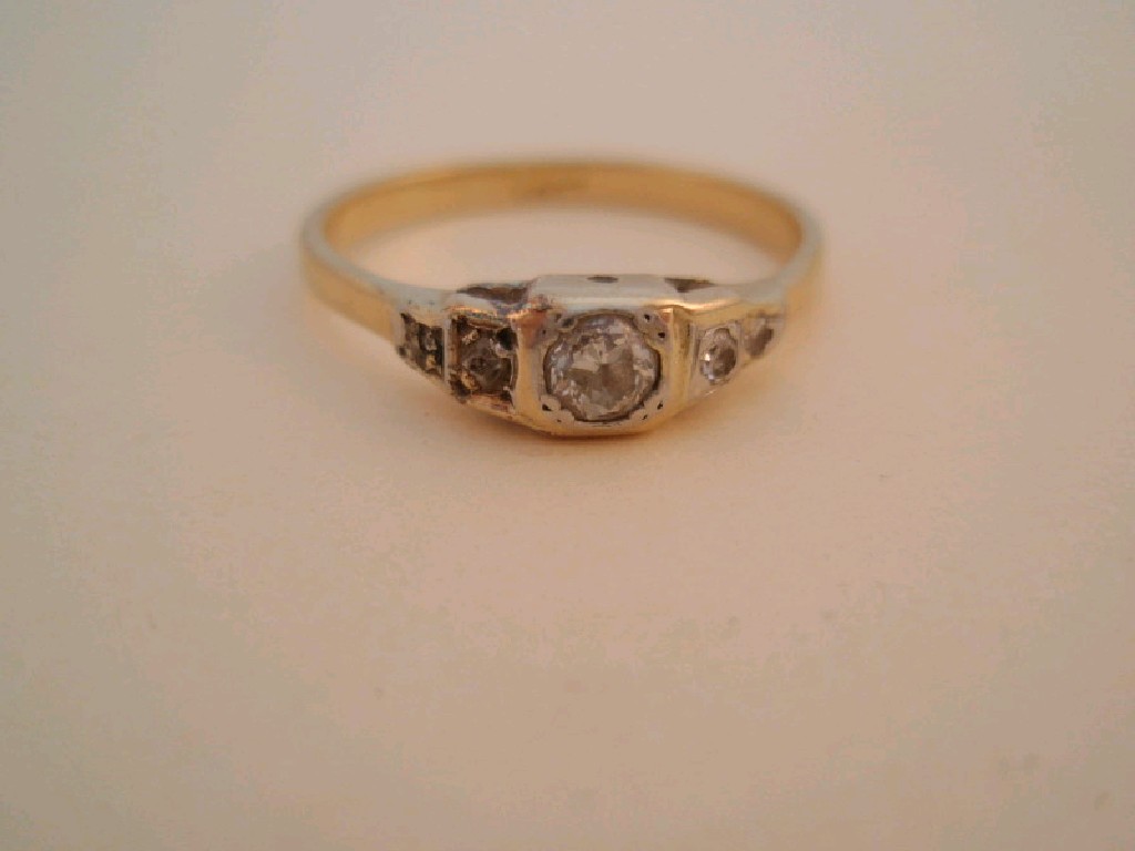 Appraisal: A small diamond set dress ring shank stamped ct stone