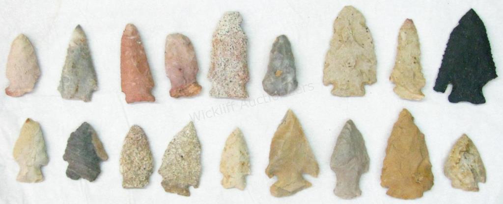 Appraisal: Collection of Indiana Arrowheads total in various forms found in