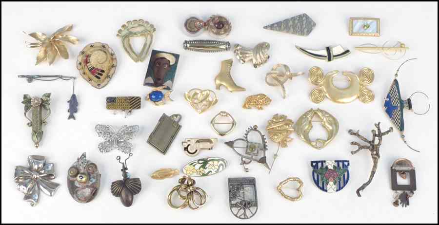 Appraisal: COLLECTION OF SIGNED AND UNSIGNED BROOCHES Including brooches by Les