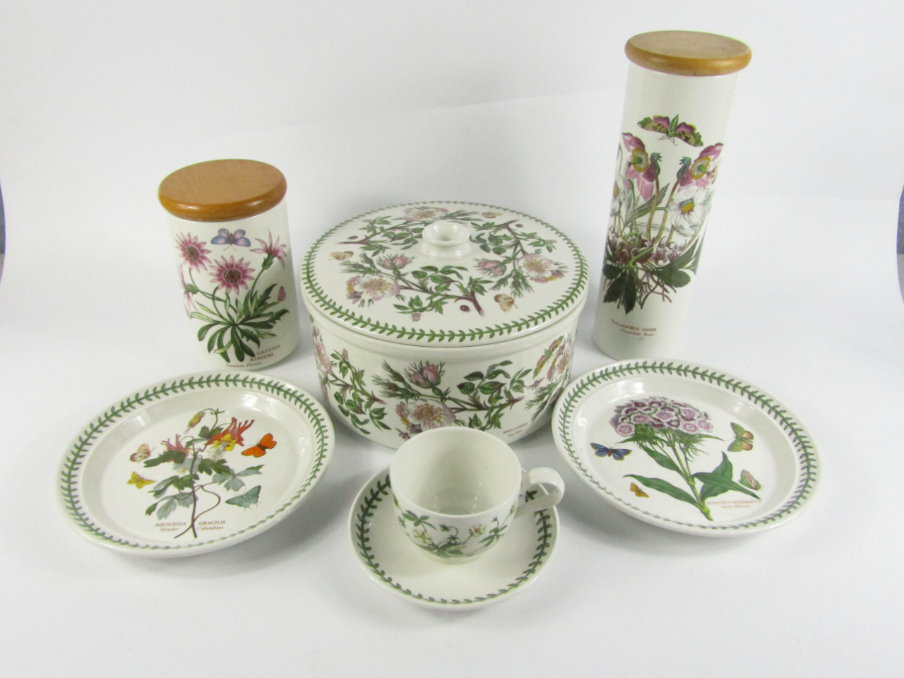 Appraisal: A Portmeirion pottery part dinner and tea service decorated in