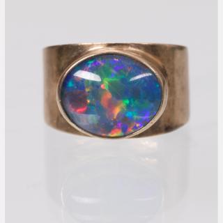 Appraisal: A kt Yellow Gold and Opal Ring Set with an