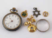 Appraisal: A mixed lot including an enamelled carat gold four leaf