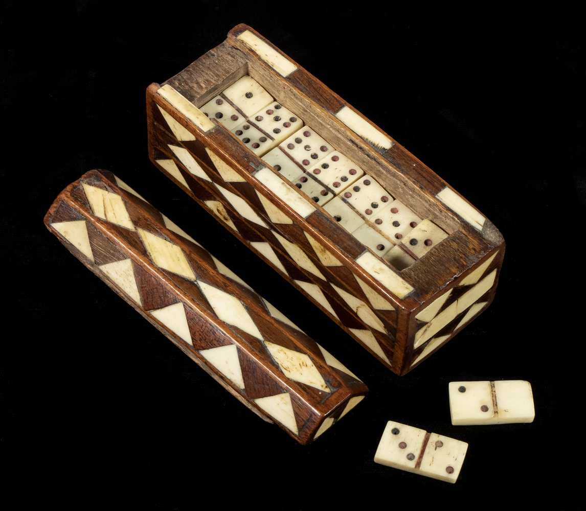 Appraisal: NAPOLEONIC WAR POW MADE MINIATURE DOMINO SET IN ORIGINAL BOX