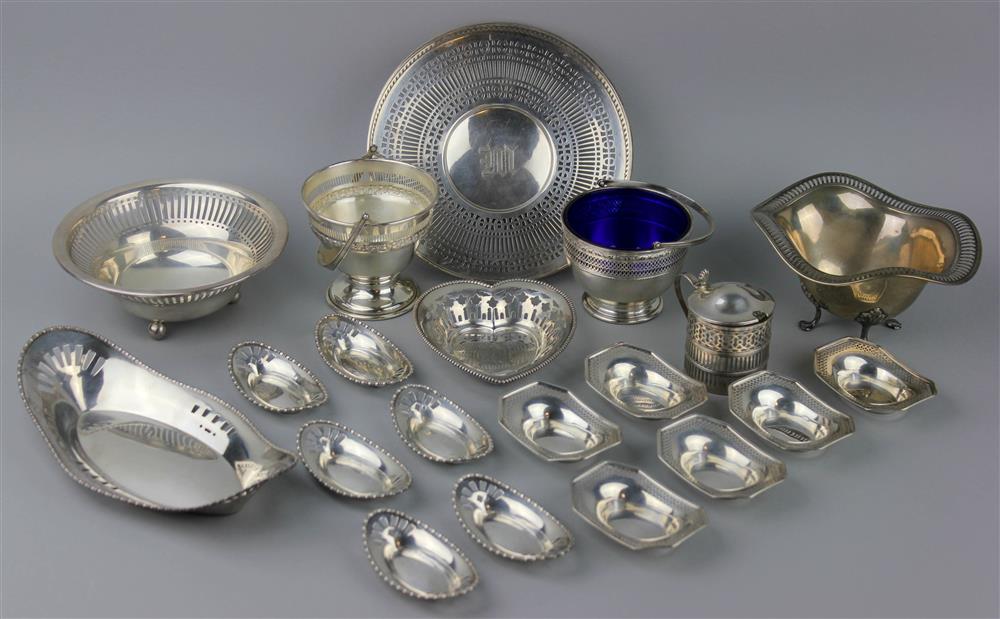 Appraisal: GROUP OF TWENTY AMERICAN SILVER SMALL RECTICULATED TABLE ARTICLES including