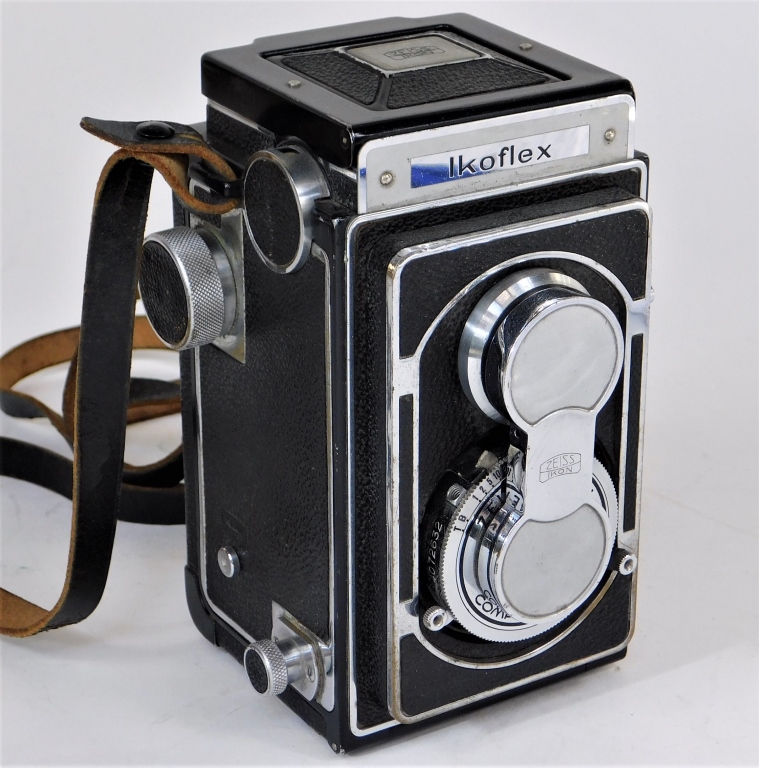 Appraisal: ZEISS IKON IKOFLEX IC TLR CAMERA Zeiss Ikon Ikoflex Ic