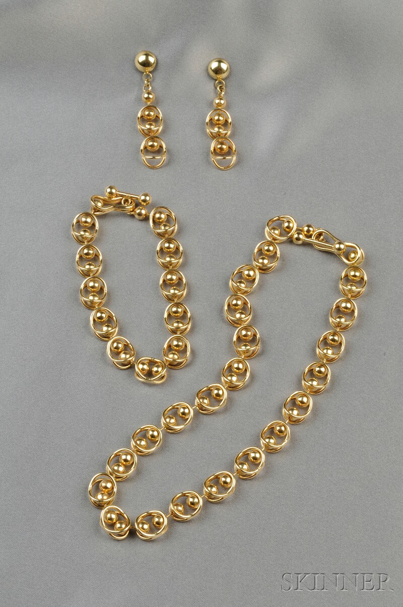 Appraisal: kt Gold Suite Hadaya the necklace composed of caged balls