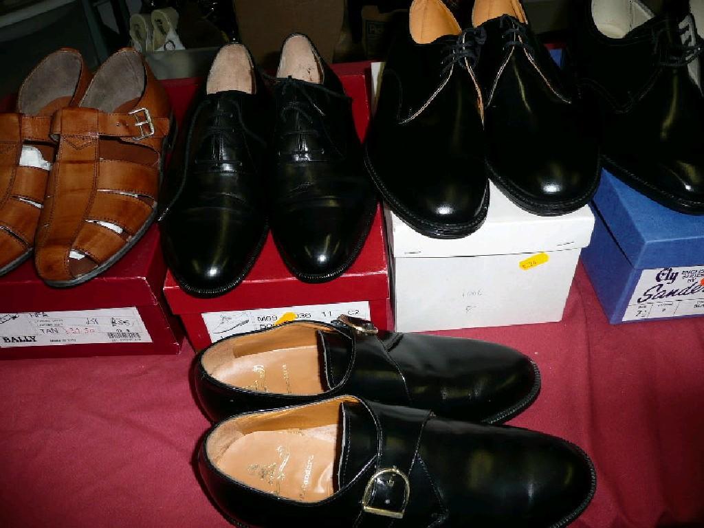 Appraisal: Good quality gent's shoes including Bally Sanders Royal Stag and