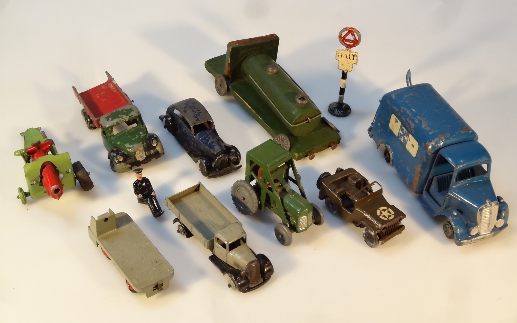 Appraisal: Various die-cast and other thC vehicles to include Meccano Dinky