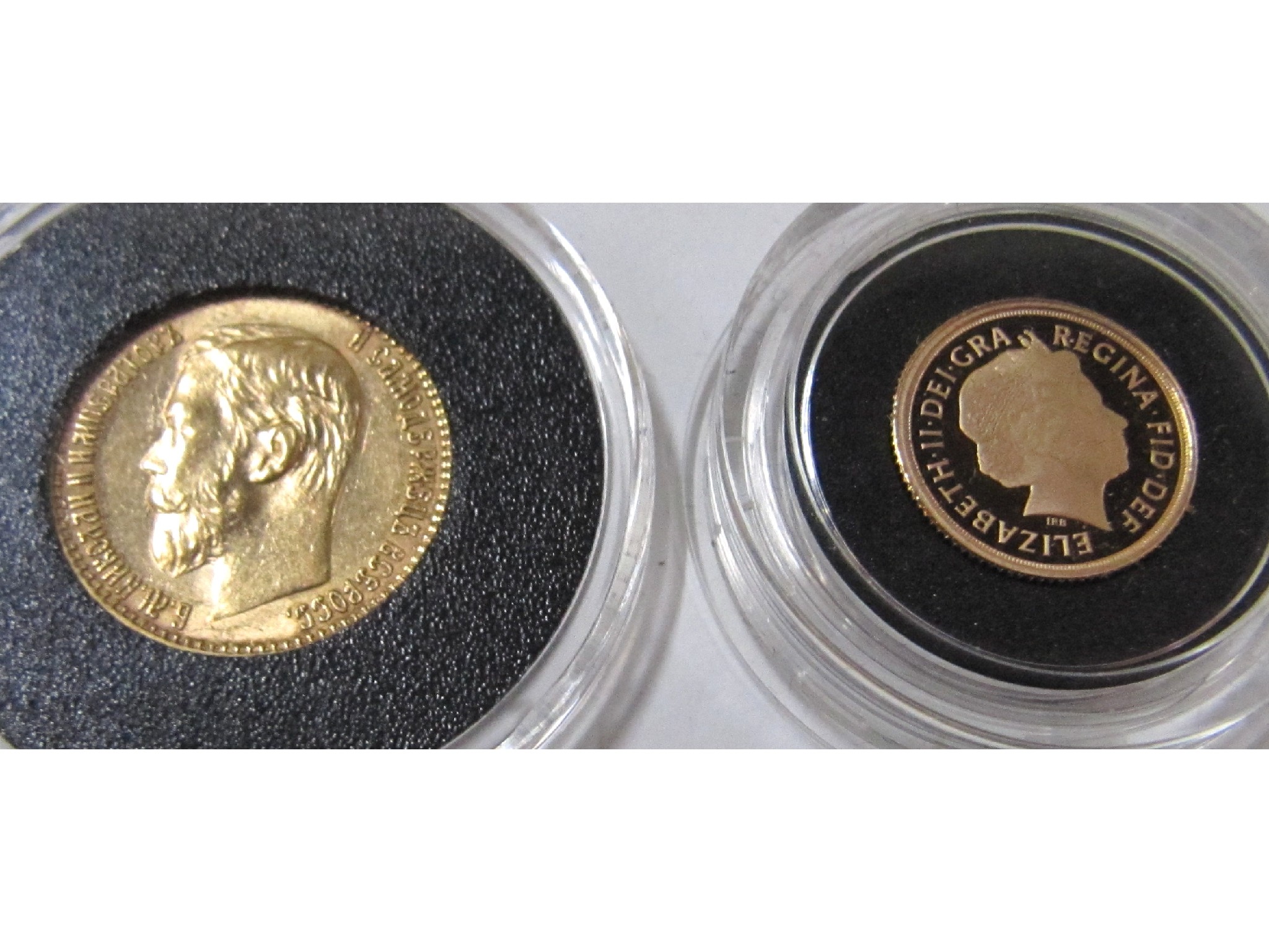 Appraisal: A Elizabeth II proof quarter-sovereign in original luxury box with