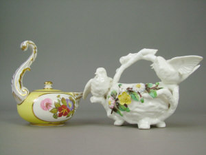 Appraisal: Derby Stevenson Hancock tea pot with a yellow ground painted