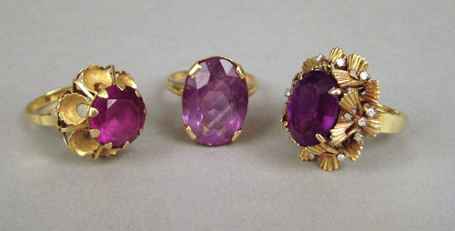 Appraisal: Three amethyst rings to include K yellow gold with a