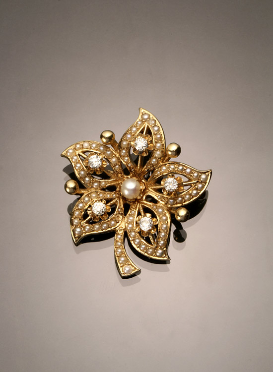 Appraisal: -Karat Yellow-Gold Diamond and Cultured Pearl Floral Brooch Set with