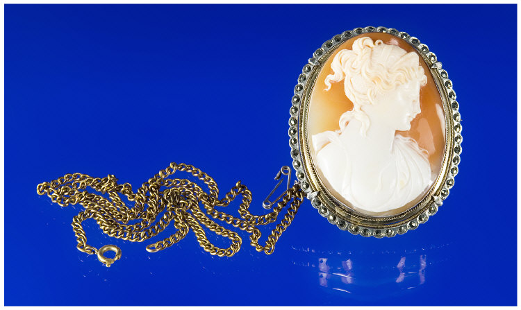 Appraisal: Shell Cameo Showing The Profile Of A Young Lady Facing