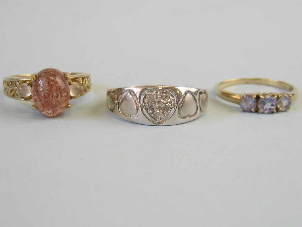 Appraisal: A Brooks and Bentley Diamond Ring the six circular-cut stones