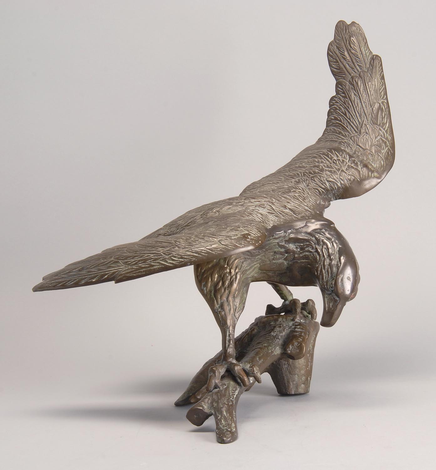 Appraisal: TH CENTURY BRASS SCULPTURE OF AN EAGLE perched on a