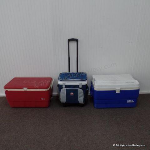 Appraisal: Igloo Ice Chest Coolers -Vintage Modern Includes vintage red quart