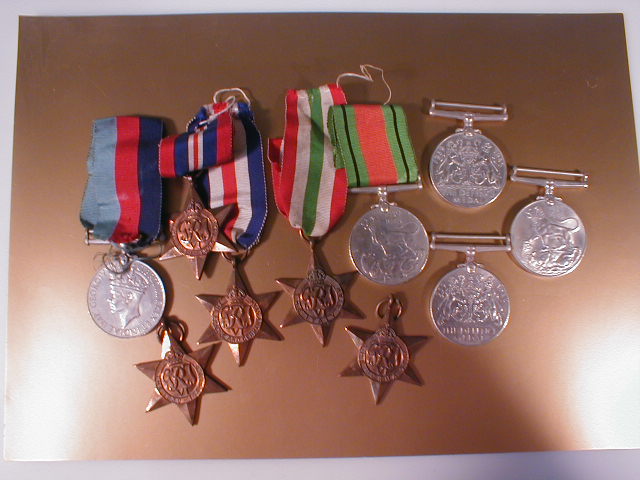 Appraisal: Assorted WWII service medals and stars