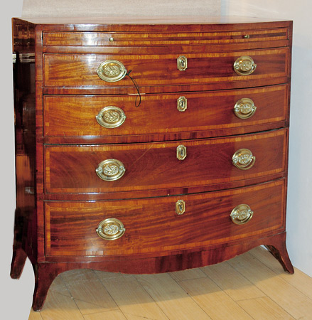 Appraisal: George III Mahogany Bachelor's Chest of Drawers Estimate -