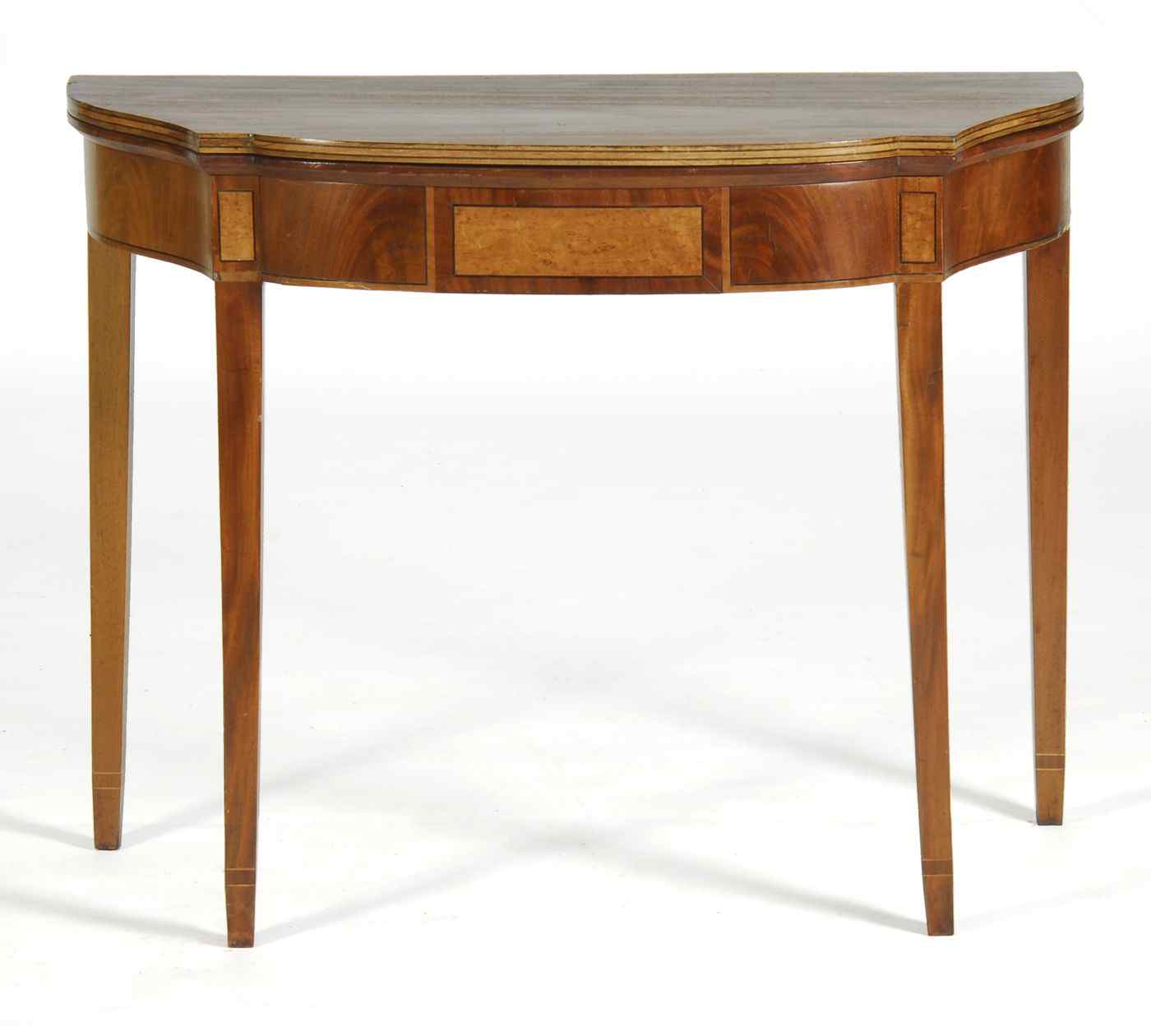 Appraisal: ANTIQUE AMERICAN HEPPLEWHITE CONSOLE CARD TABLE th CenturyIn mahogany and