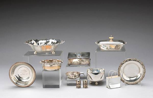 Appraisal: A group of plated table articles Including shaped rectangular entree