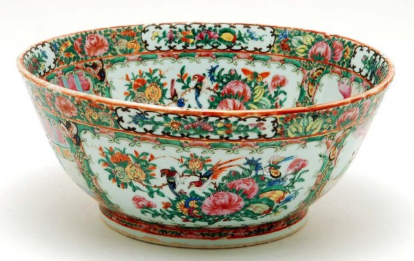 Appraisal: A large Chinese Rose Medallion punch bowl of usual form