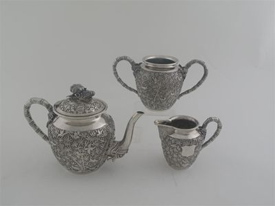 Appraisal: An early th century Chinese Export three piece teaset with