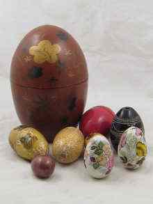 Appraisal: Four Russian Easter eggs two being painted ceramic one wheel