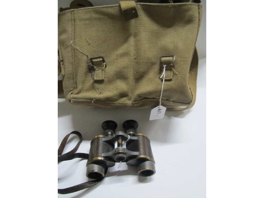 Appraisal: Lot comprising pair of binoculars and canvas satchel etc