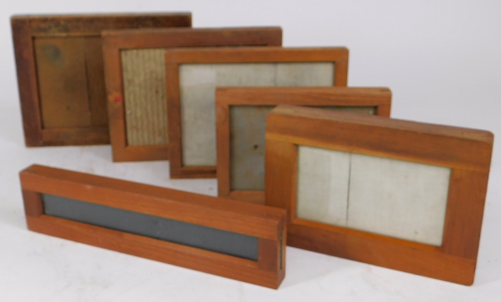 Appraisal: LOT OF CONTACT PRINTING FRAMES Lot of wood inch contact