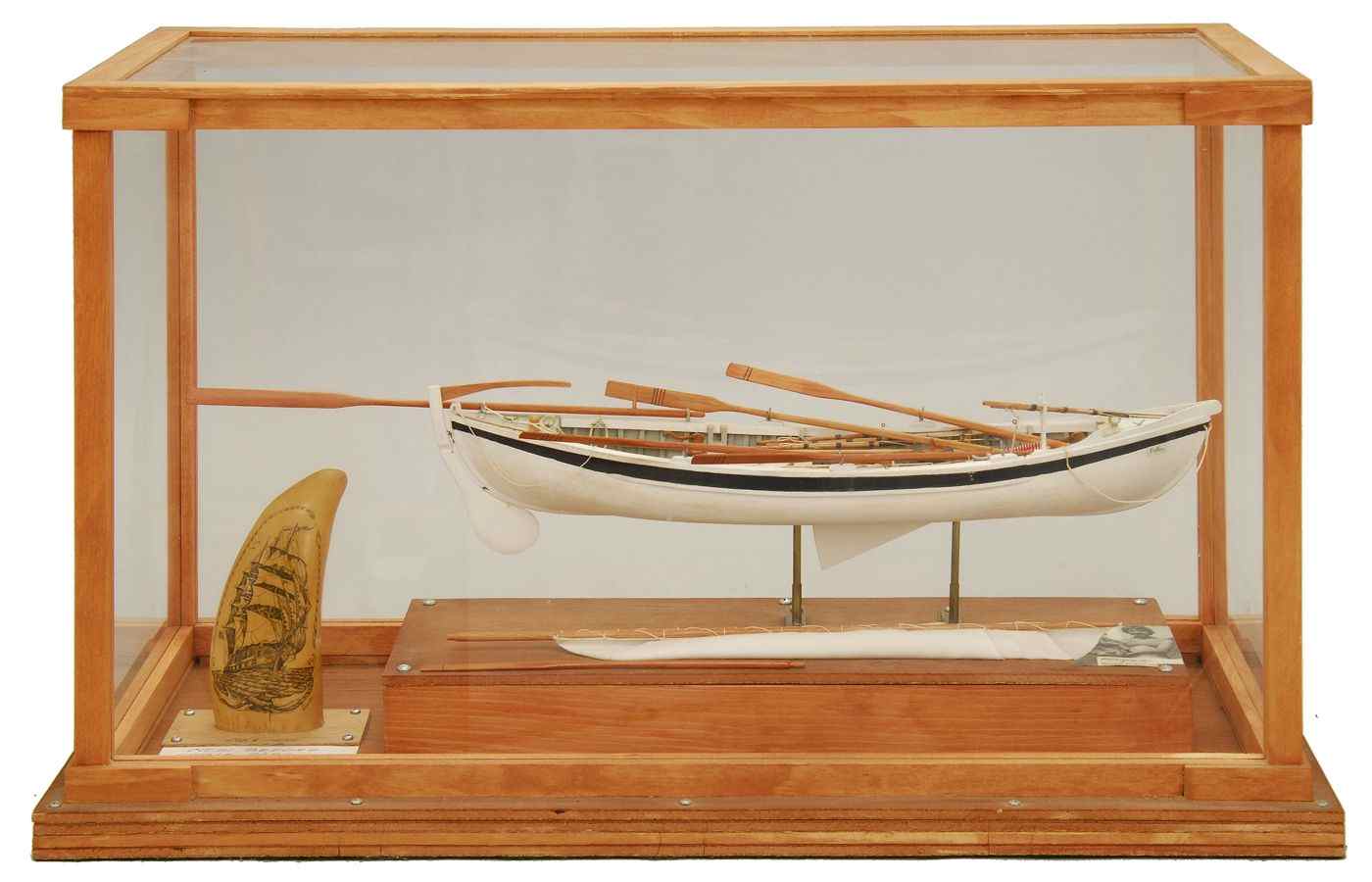 Appraisal: CASED MODEL OF A NEW BEDFORD WHALEBOATHandmade by Henry Weiss