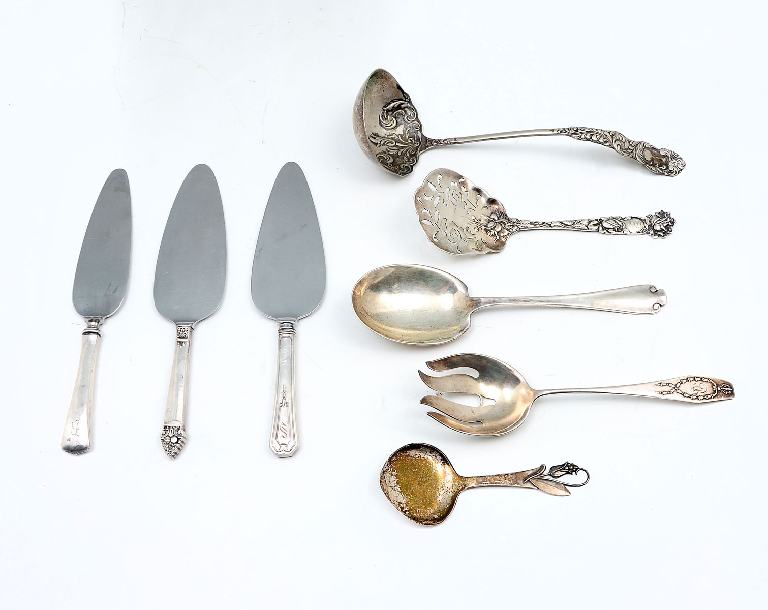 Appraisal: PC STERLING SILVER PLATE SERVING UTENSILS Approx Troy ounces Comprising