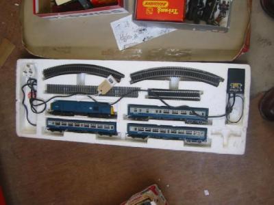 Appraisal: A Hornby R Intercity electric train set box AF G