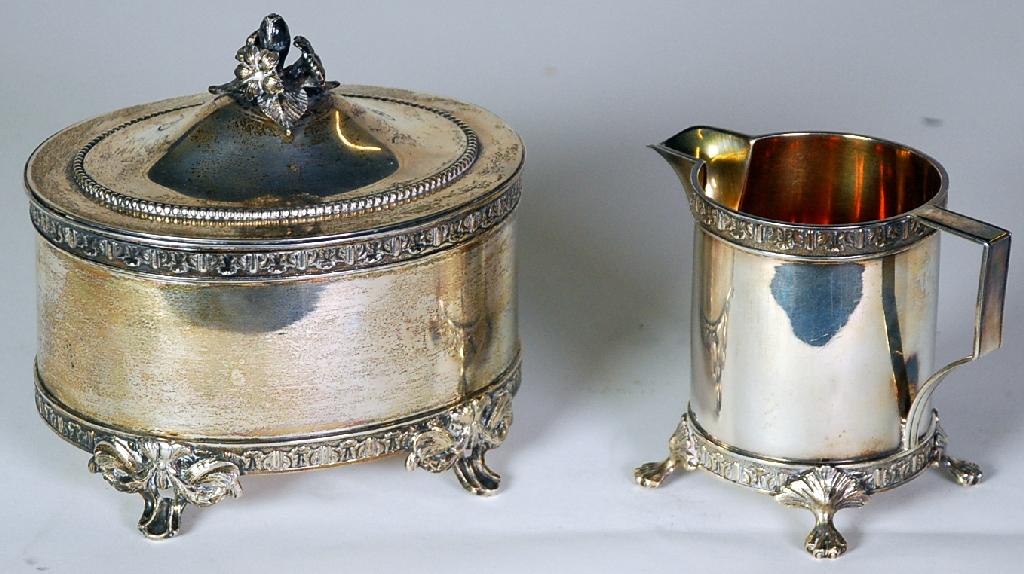 Appraisal: EARLY TWENTIETH CENTURY SWEDISH SILVER OVAL LIDDED SUGAR CANISTER in