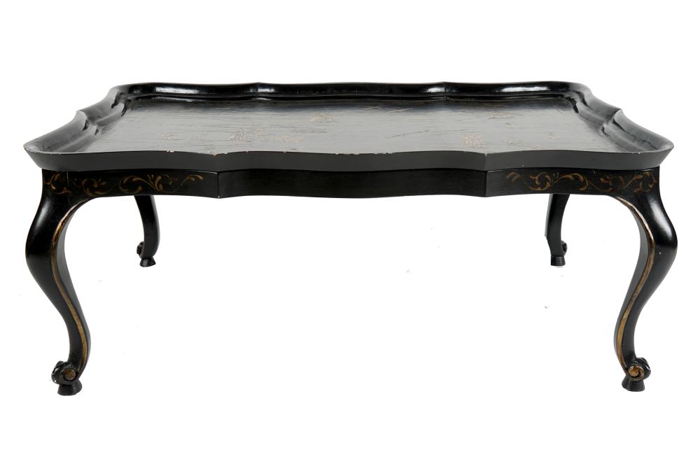 Appraisal: CHINOISERIE GILT LACQUERED COFFEE TABLEwith a removable tray top Condition