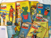 Appraisal: A quantity of TINTIN comics issues - inclusive