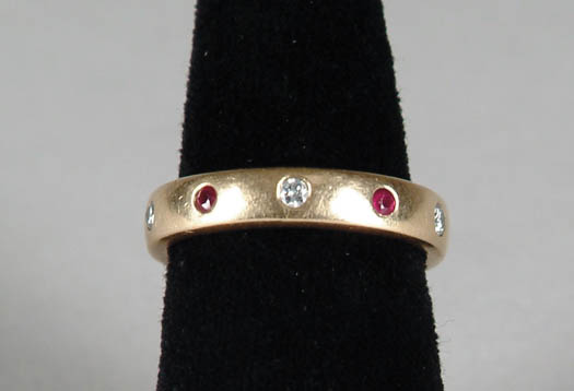 Appraisal: K MAN S YELLOW GOLD RING WITH RUBIES AND DIAMONDS