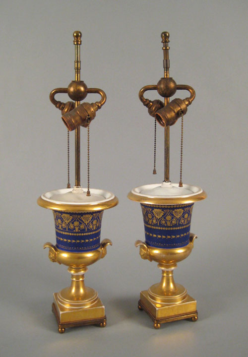 Appraisal: Pair of Vieux Paris blue and gold porcelain mantle vases