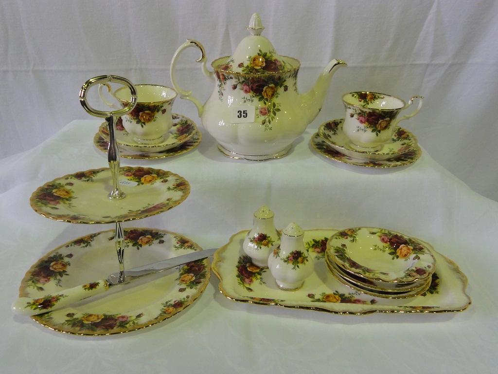 Appraisal: A collection of Royal Albert Old Country Roses pattern wares