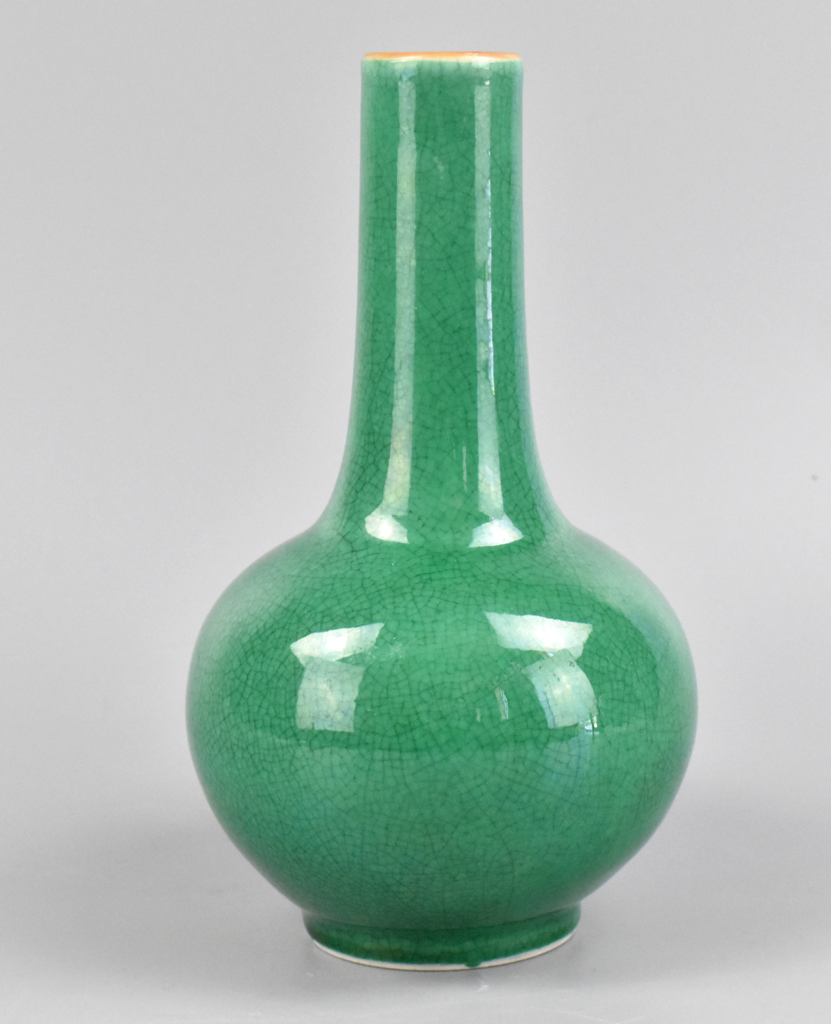 Appraisal: Chinese th C EMERALD GREEN VASE HAS ROUNDED BODY TAPERING