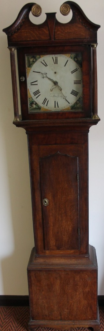 Appraisal: A thC oak and mahogany country clock the cm square