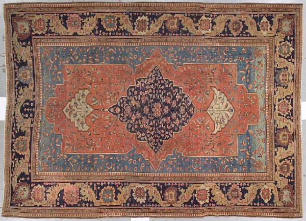 Appraisal: A Fereghan Sarouk carpet Central Persia late th century size