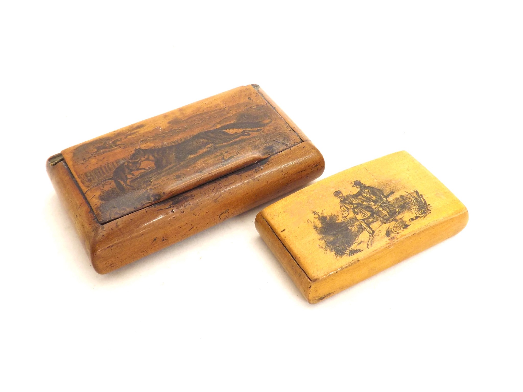 Appraisal: Mauchline ware - snuff box decorated with a gamekeeper to