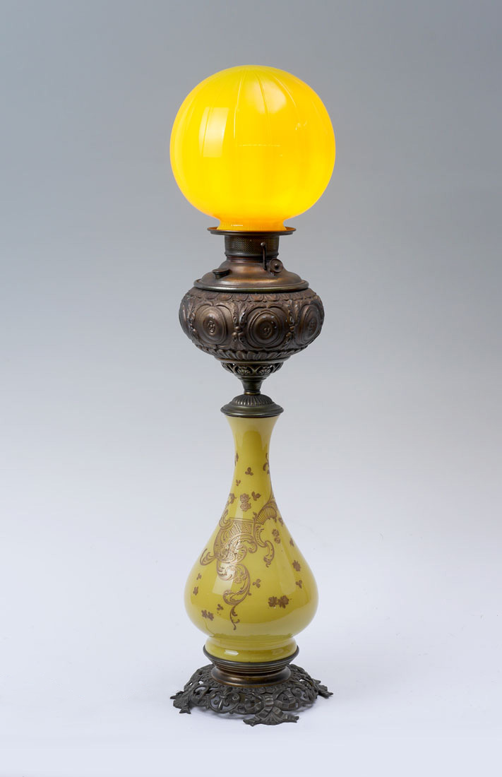 Appraisal: MILLER JUNO YELLO GLASS BRASS BANQUET LAMP Top of embossed